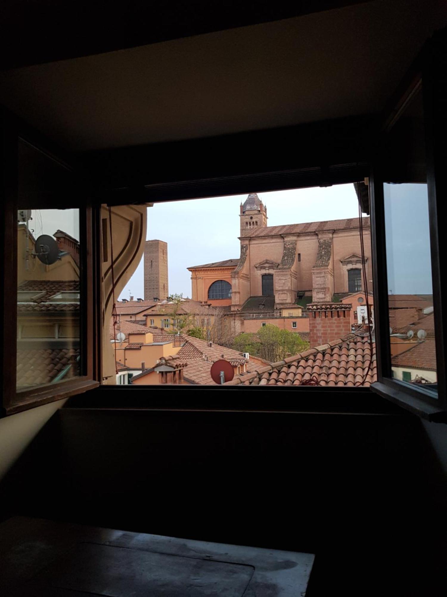 Monolocale Sui Tetti Di Bologna - Via Indipendenza Apartment Exterior photo