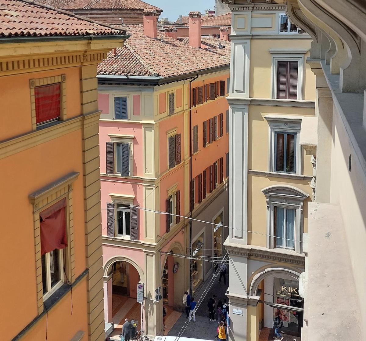 Monolocale Sui Tetti Di Bologna - Via Indipendenza Apartment Exterior photo