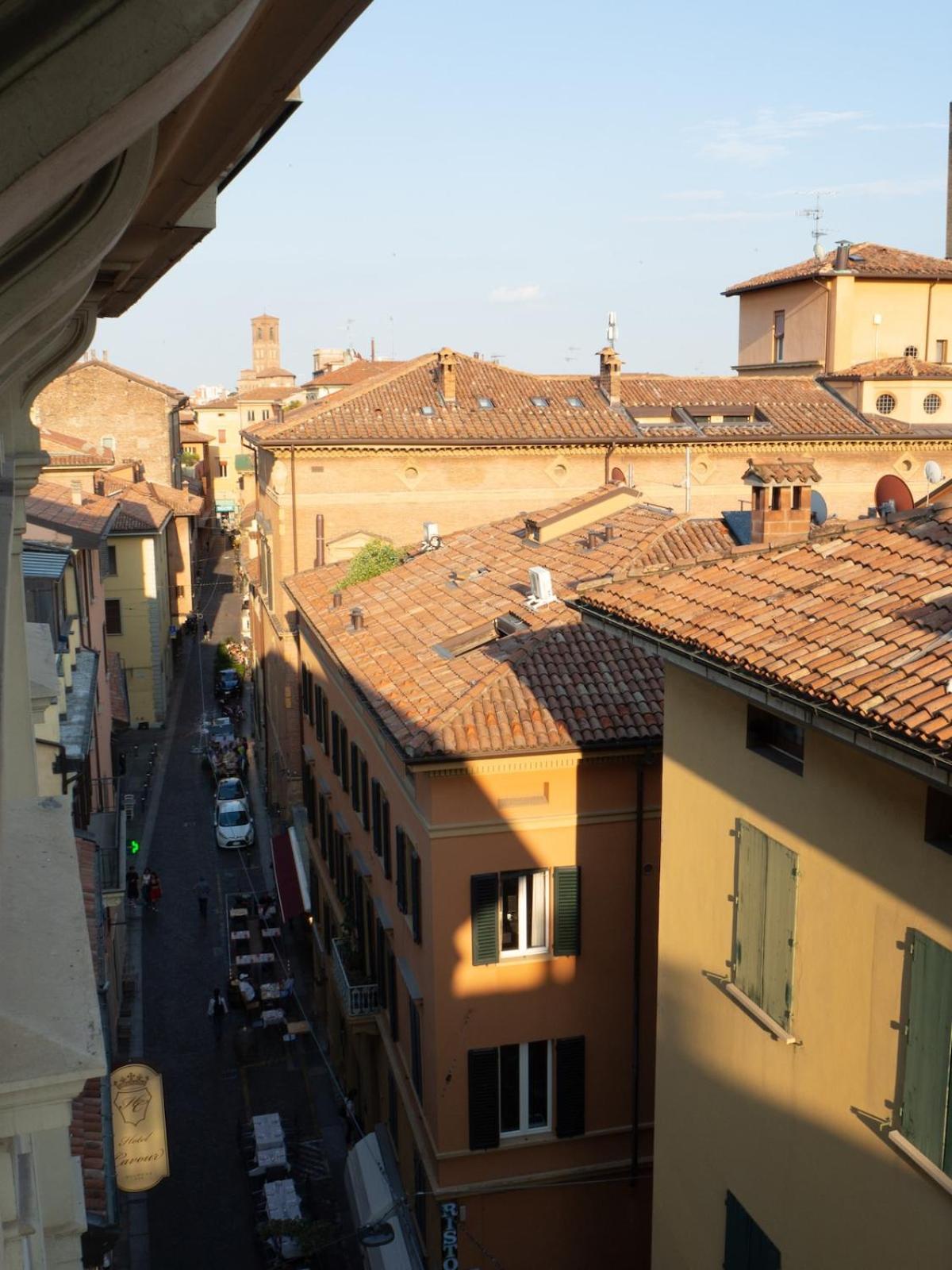 Monolocale Sui Tetti Di Bologna - Via Indipendenza Apartment Exterior photo